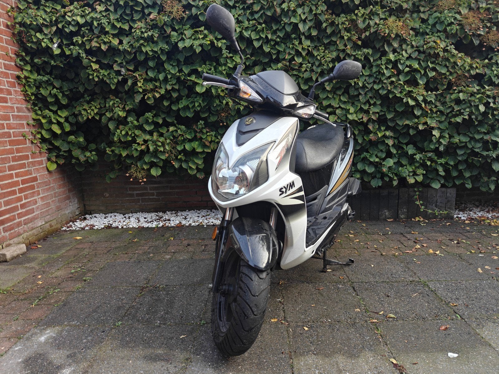 Sym Jet 4 scooter