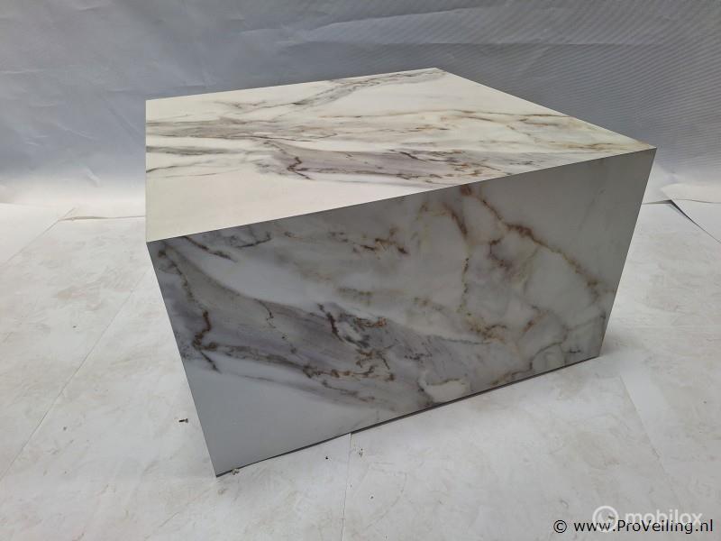 Online Veiling: Verrijdbare salontafel - ca. 81x81x46 cm, Huis en Inrichting, Tafels | Salontafels