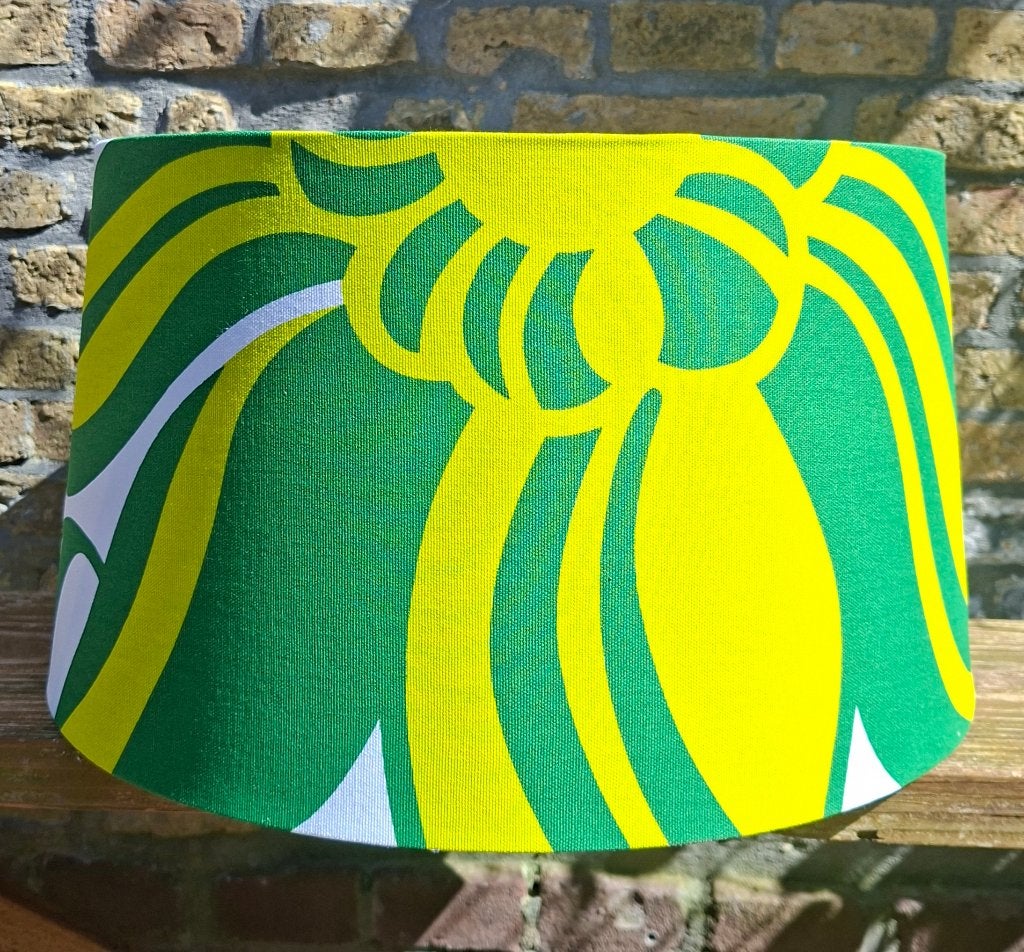 Grote handgemaakte lampenkap met groene retro print, Huis en Inrichting, Hanglamp, Rond, Ophalen of Verzenden, Zo goed als nieuw