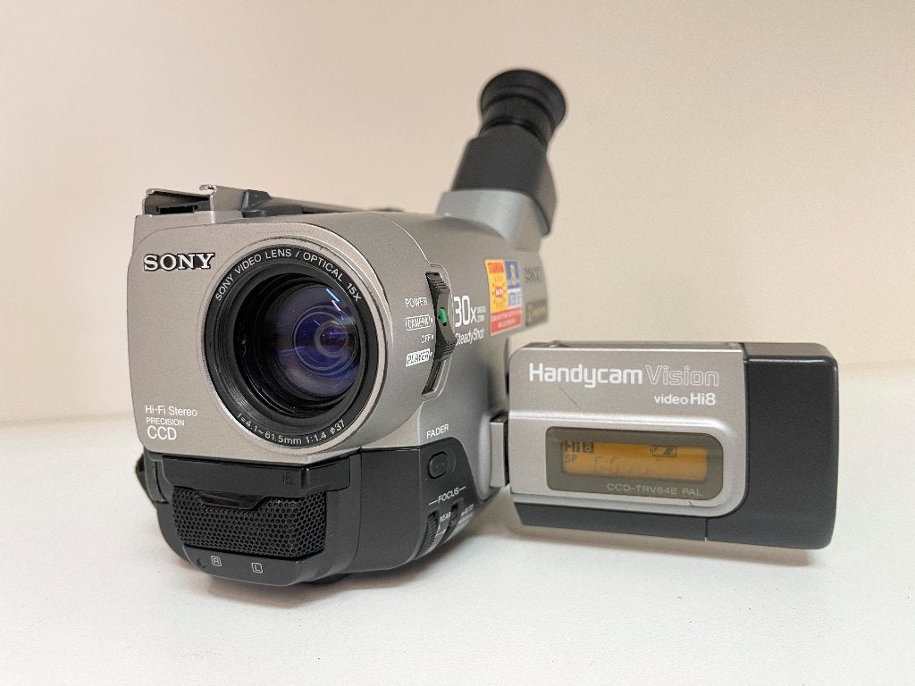 SONY CCD-TRV64E Hi8  camcorder, N, N, Hi 8, Ophalen of Verzenden