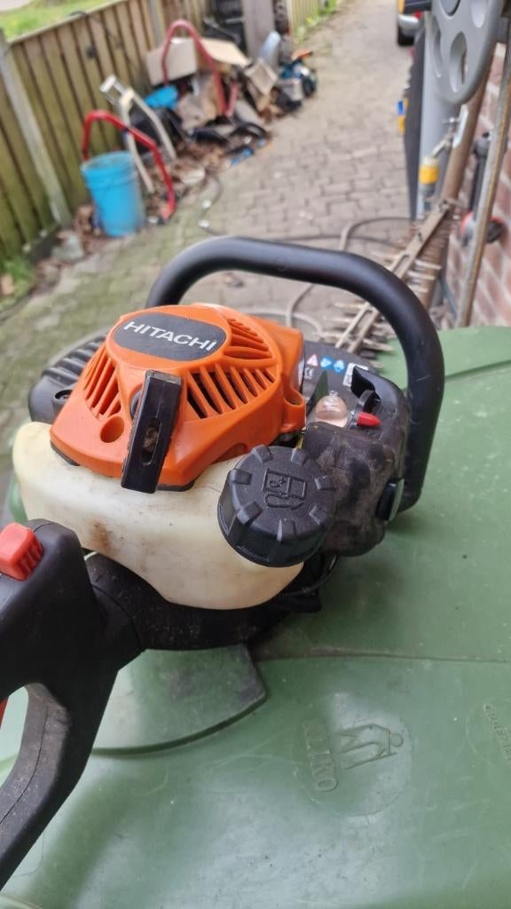 Hitachi CH22EBP2 Heggenschaar, Ophalen, Elektrisch