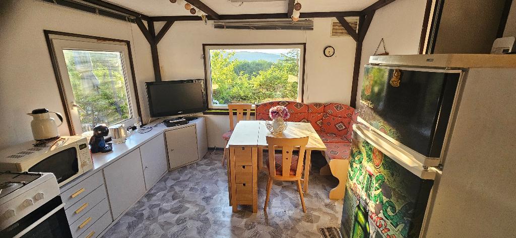 Te koop: Caravan met aanbouw op Terrassencamping Sauerland, Caravans en Kamperen, Stacaravans, Tot en met 5