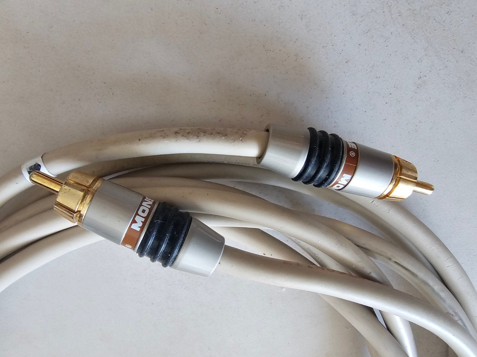 Monster subwooferkabel 4 meter - Hoge Kwaliteit Audio Kabel, Ophalen of Verzenden, Gebruikt, 2 tot 5 meter, Interlink-kabel