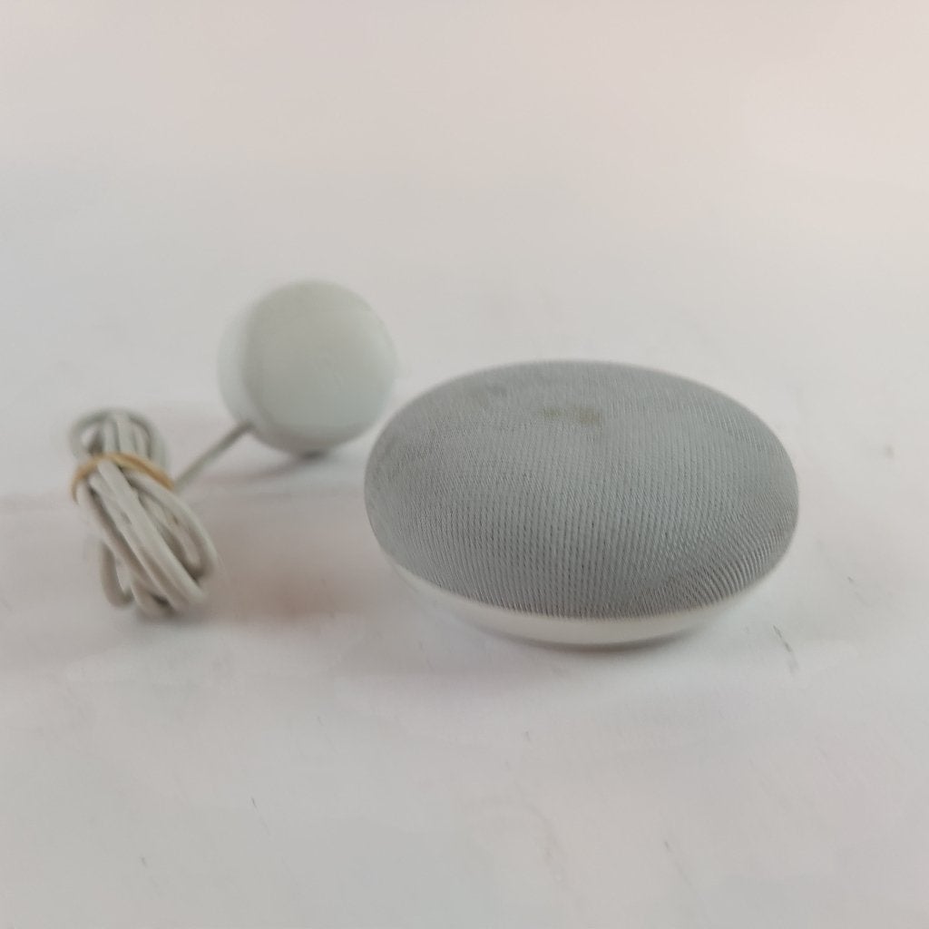 Google Nest Mini 2 + kabels || Nu voor maar € 59.99, Overige merken, Gebruikt, Overige typen, Ophalen of Verzenden
