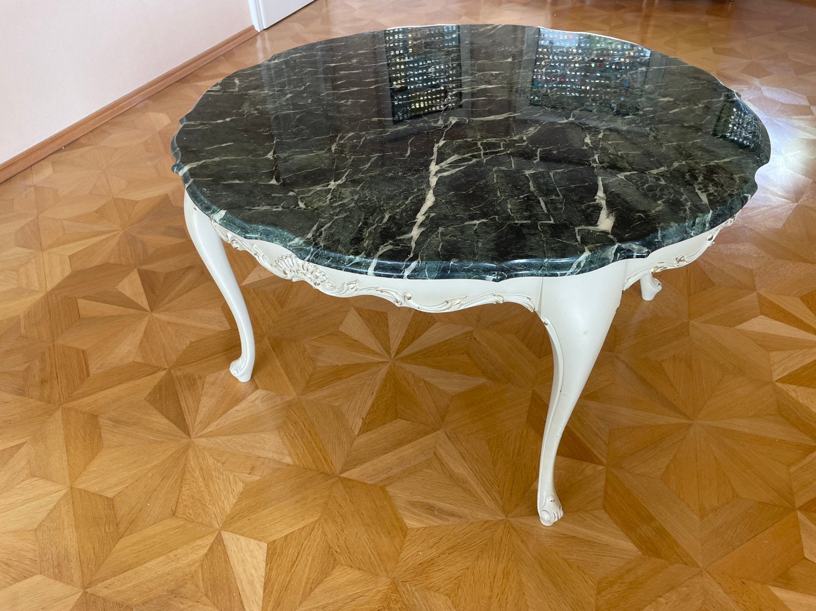Tafel met marmeren blad, vintage, barok, queen ann, Ophalen, Zo goed als nieuw, 75 cm of meer, 60 cm of meer