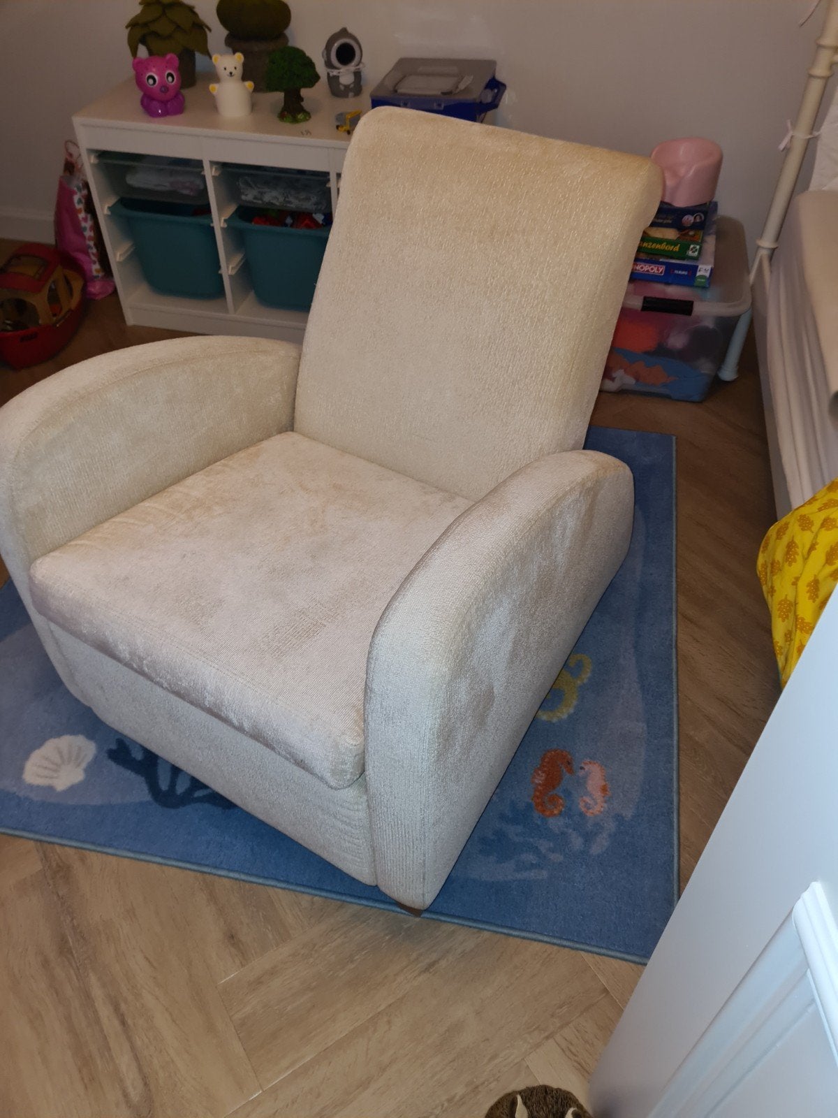Mooi ecru fauteuil stoeltje., Ophalen, 75 tot 100 cm, Zo goed als nieuw, Stof