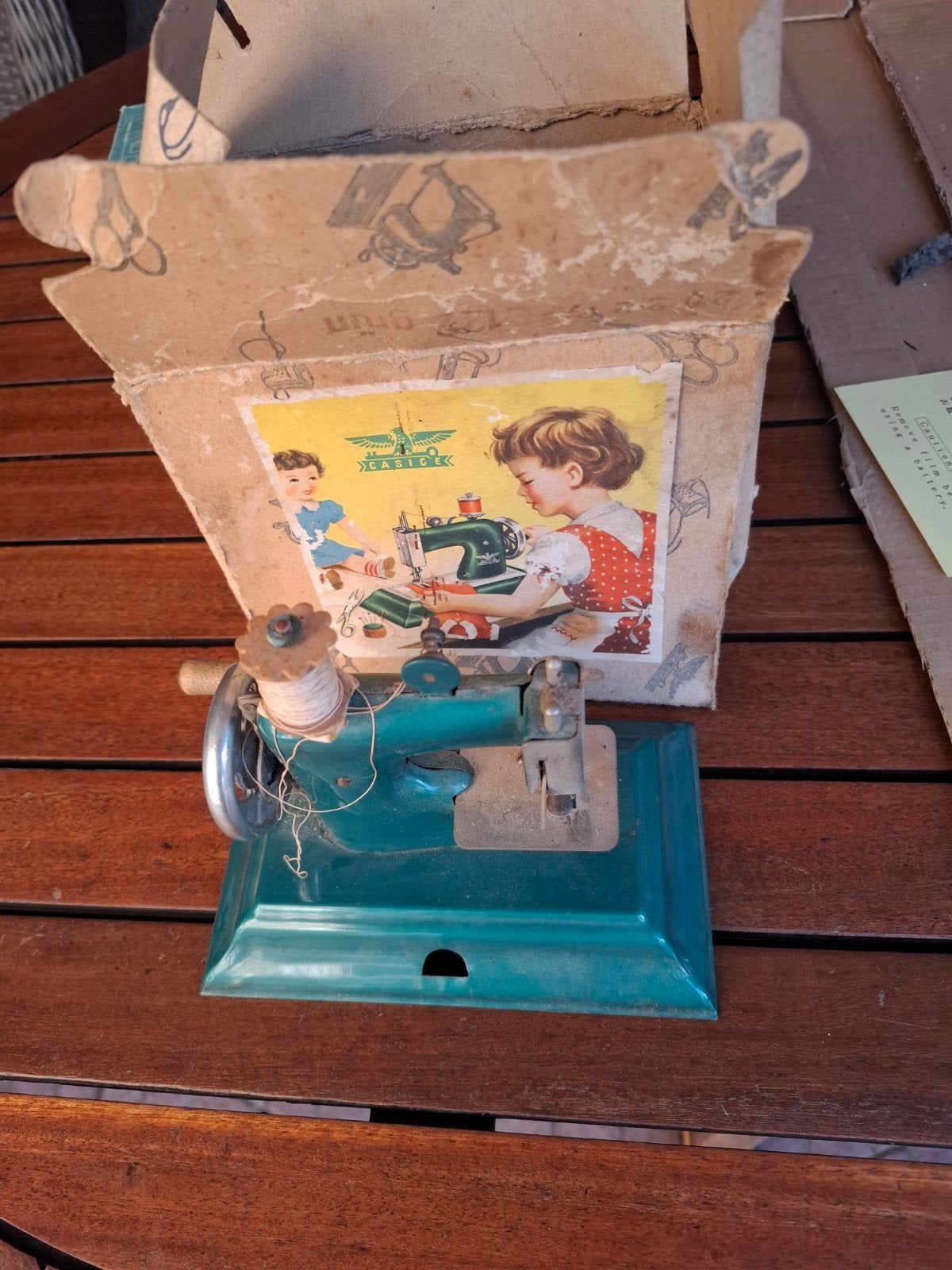 Vintage Casige speelgoed naaimachine - decoratief item, Ophalen of Verzenden