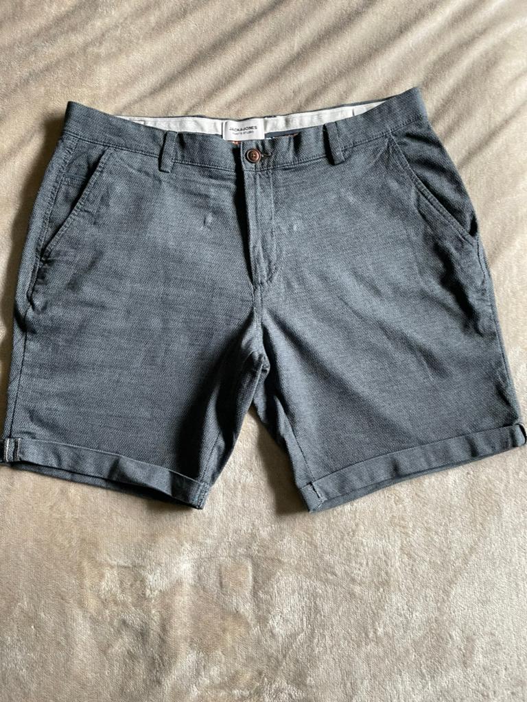 Korte broek, Ophalen of Verzenden, Zo goed als nieuw, Blauw