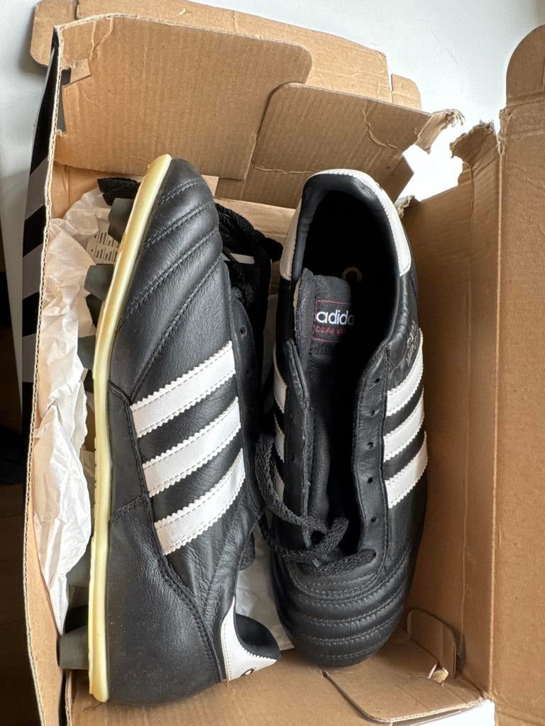 Adidas Mundial TeamTF Jnr44 Voetbalschoenen, Ophalen of Verzenden, Nieuw, Schoenen