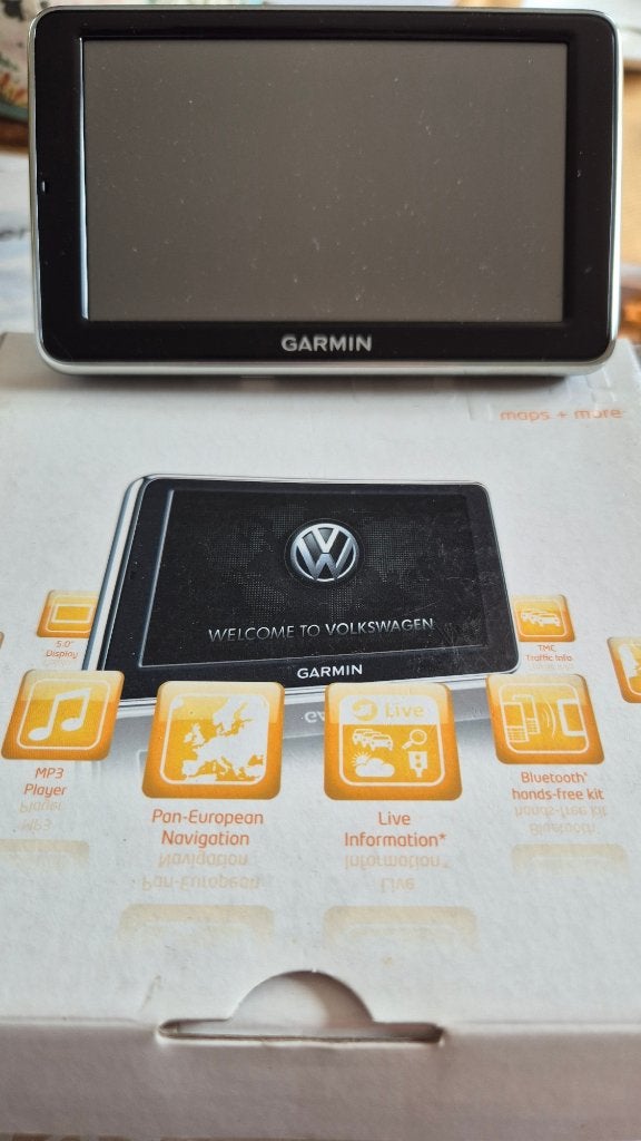 VW Up! Garmin Maps + More origineel navigatiesysteem, Auto diversen, Autonavigatie, Ophalen of Verzenden, Zo goed als nieuw
