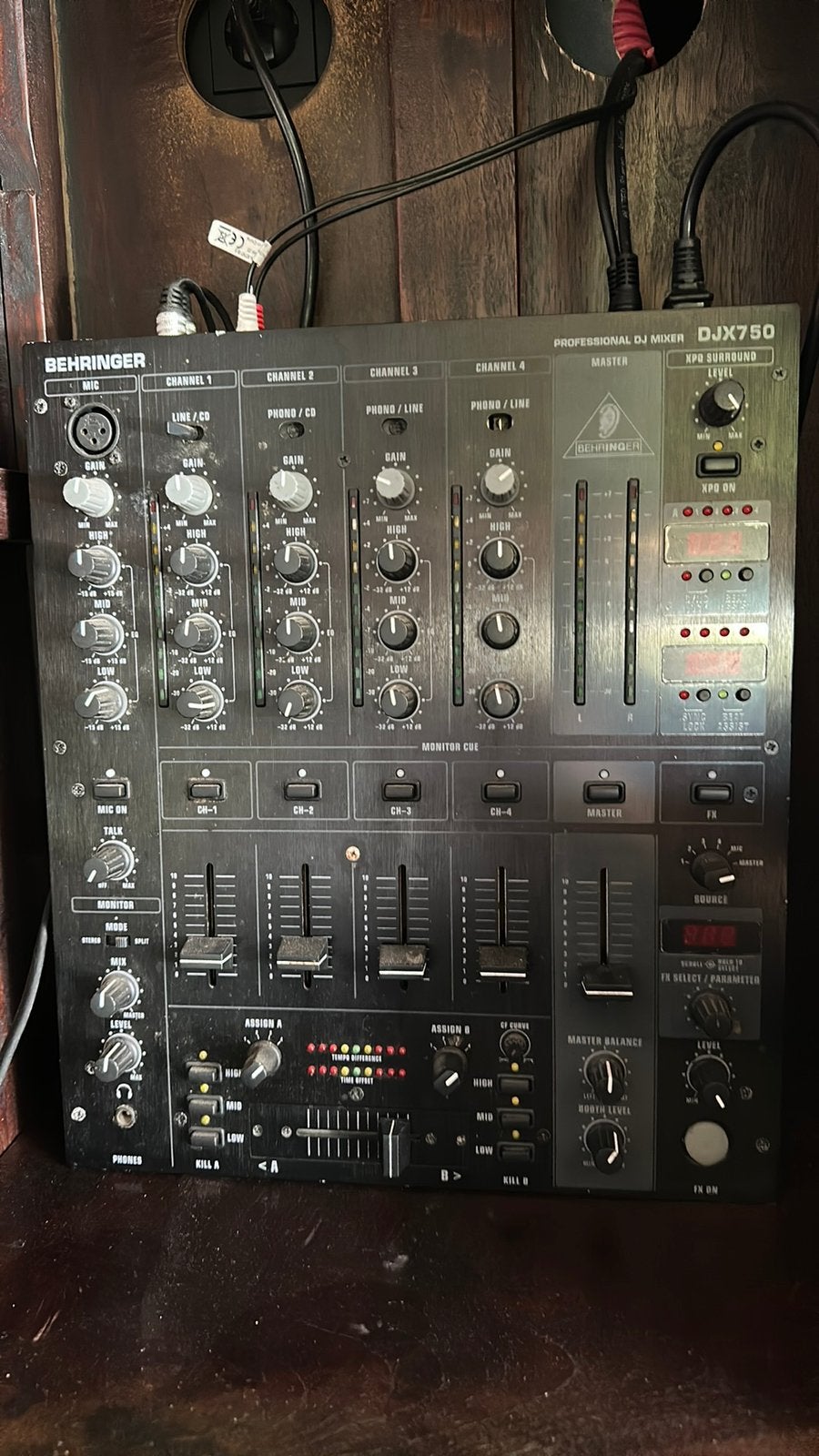 Behringer DJX750, Ophalen of Verzenden, Gebruikt