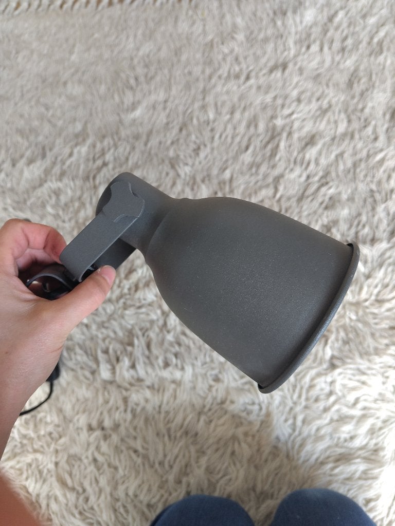 Moderne grijze wandlamp - Zo goed als nieuw, Ophalen, Met snoer/stekker, Grijs, E14 (klein)