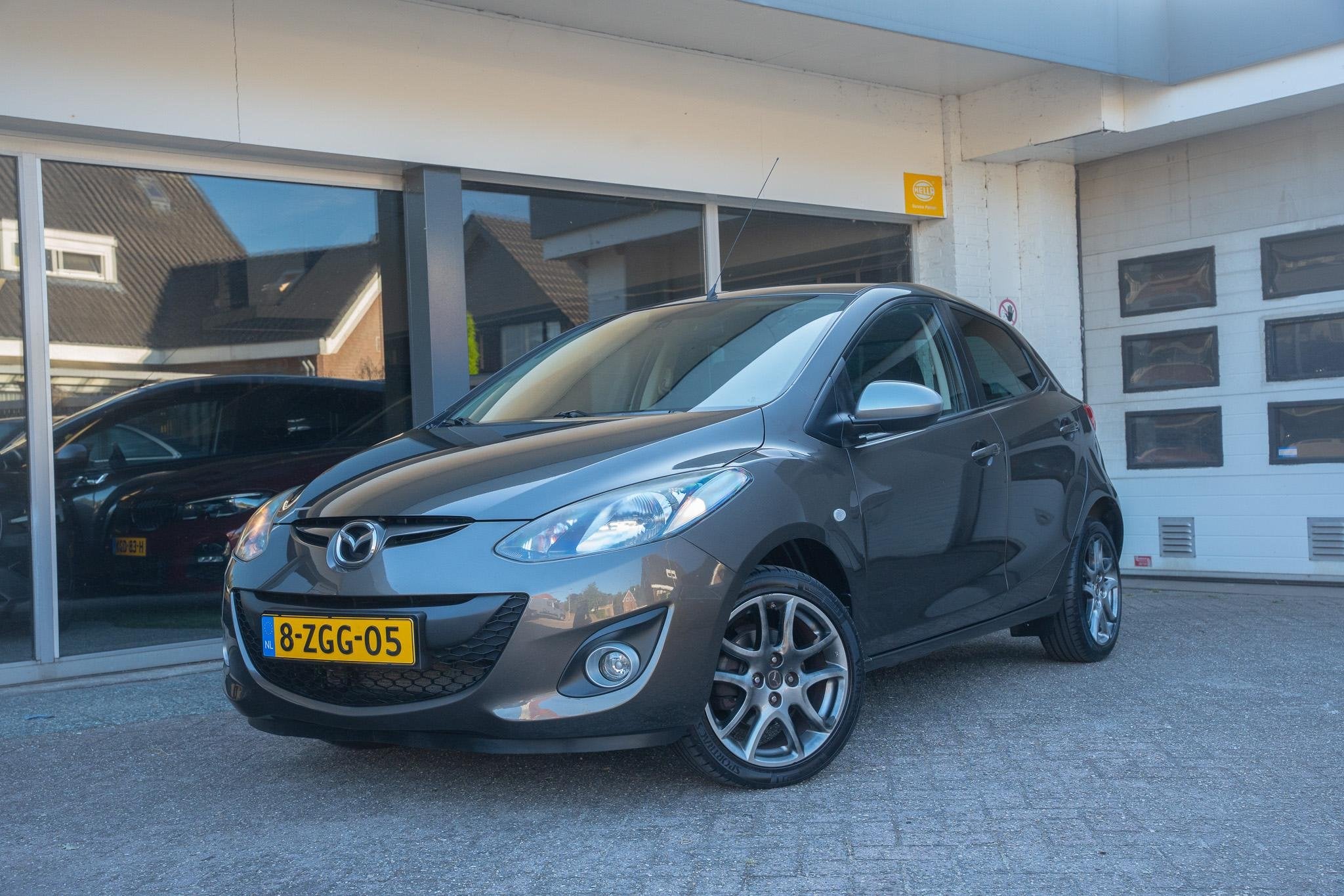 Mazda 2 1.3 Silver Edition STOELVERWARMING | PARKEERSENSOREN, Auto's, Voorwielaandrijving, Euro 5, Stof, Gebruikt