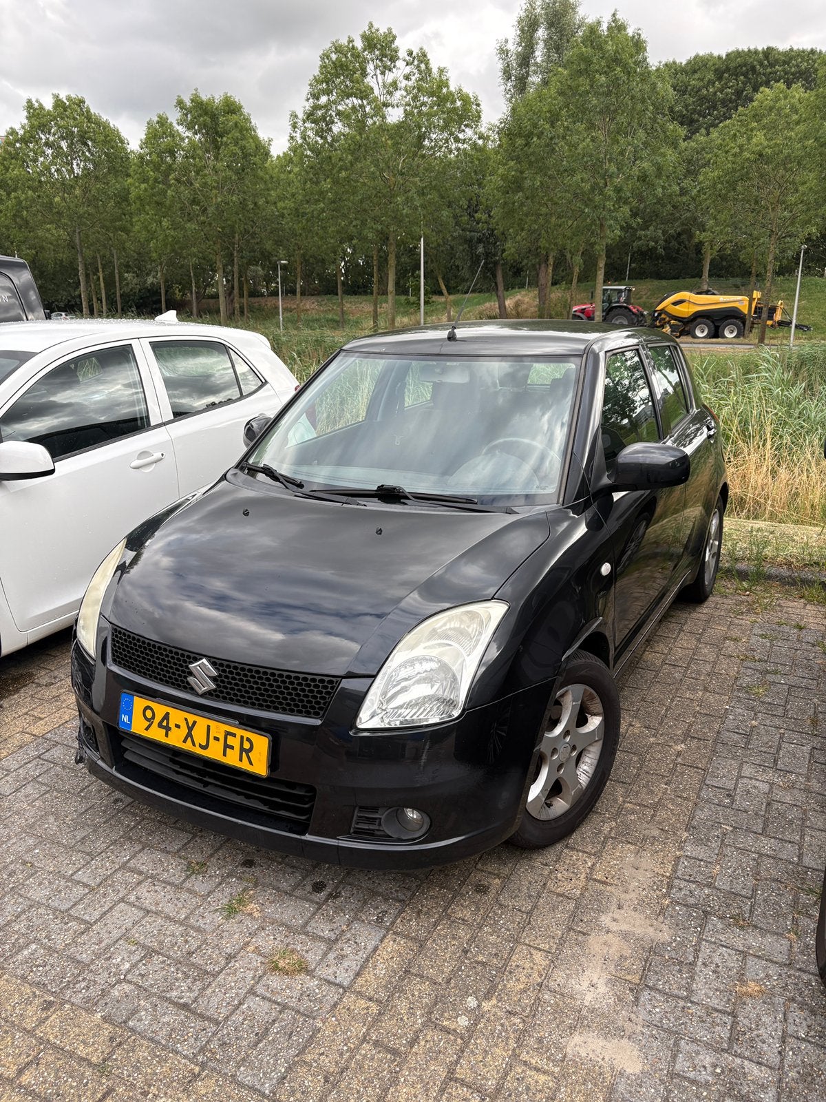 Suzuki Swift 1.3 Exclusive | CarPlay | Stoelverwarming, Auto's, Voorwielaandrijving, 40 €/maand, 965 kg, 400 kg
