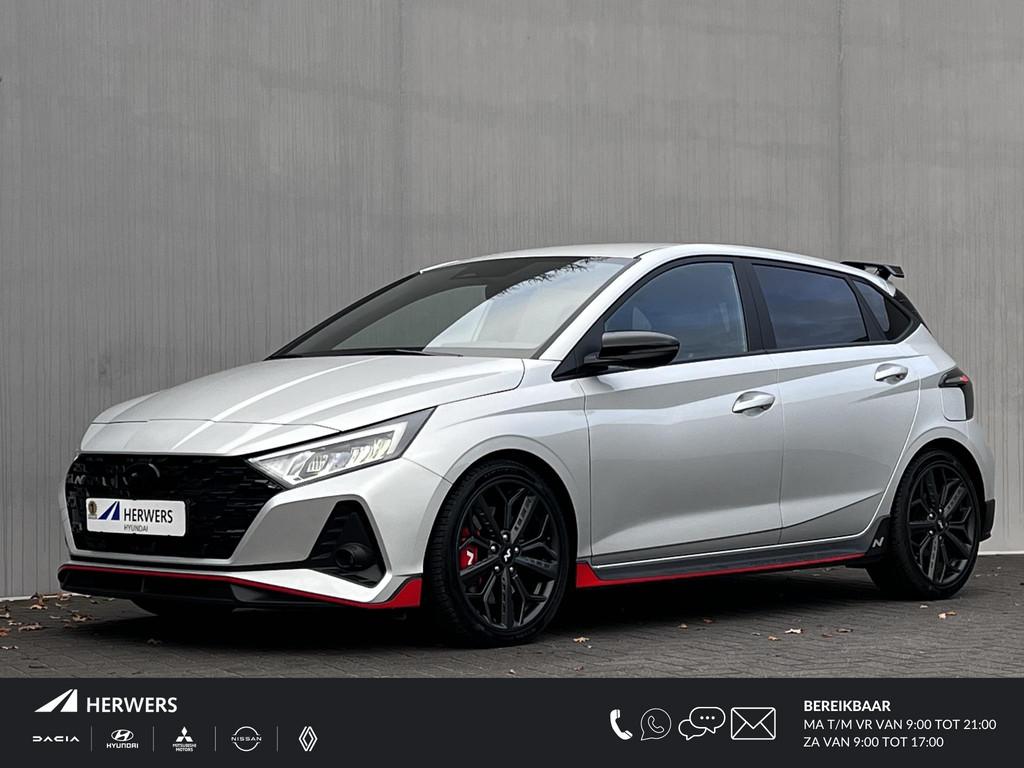 Hyundai i20 N 1.6 N 204 PK / Fabrieksgarantie tot 05-2028 /, Auto's, Hyundai, Voorwielaandrijving, Gebruikt, Euro 6, 4 cilinders