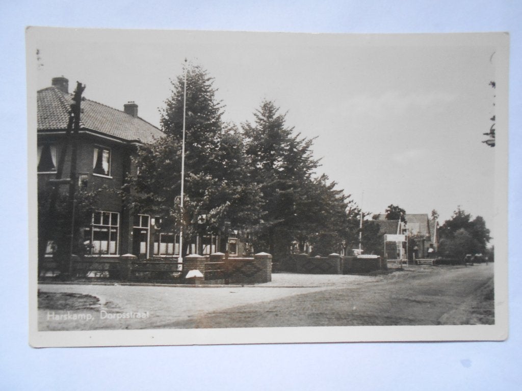 Harskamp Dorpsstraat mooi rustig Harskamp rond 1960, Ophalen of Verzenden, 1960 tot 1980, Gelopen, Gelderland
