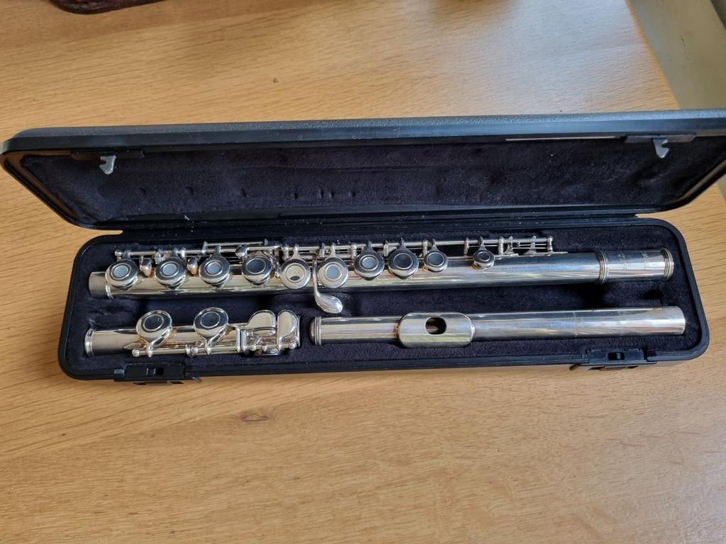 Yamaha 271 dwarsfluit met open kleppen, Ophalen of Verzenden