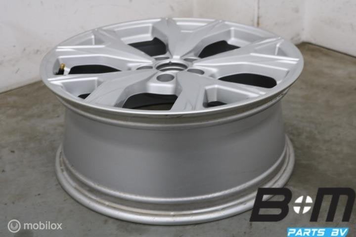 NIEUWSTAAT! Org. 1 losse 17 inch velg Audi A1 GB! 82A601025S, Gebruikt, Velg(en)