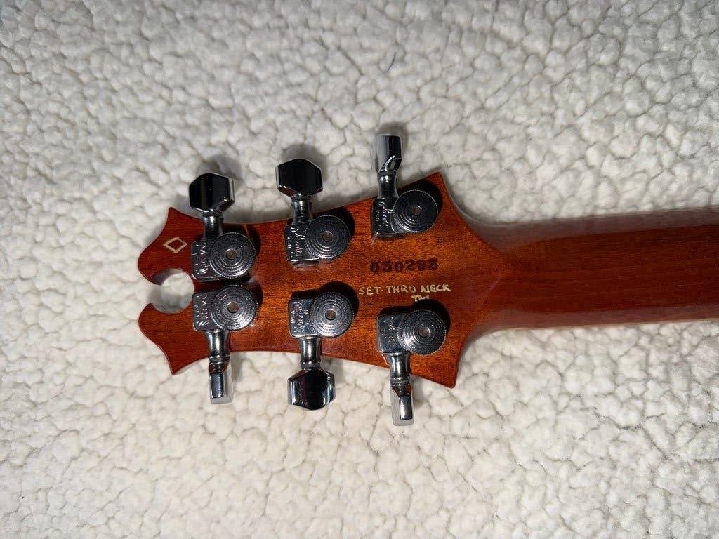 Foto 7 van Uniek in Nederland McNaught VSC Les Paul - USA Handgebouwd