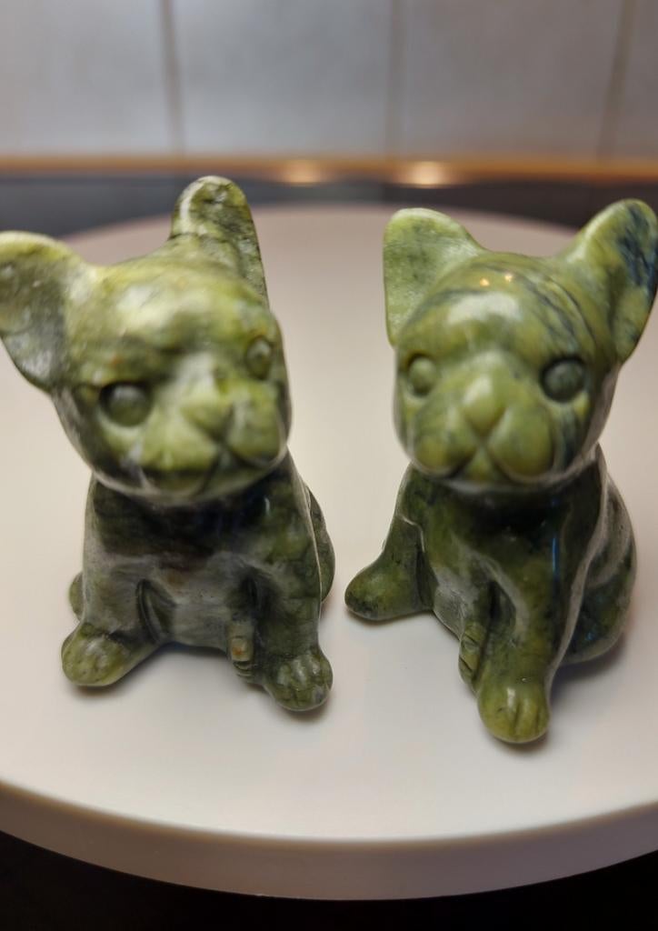 Prachtige Groene Jade Honden (Edelstenen), Ophalen of Verzenden, Zo goed als nieuw