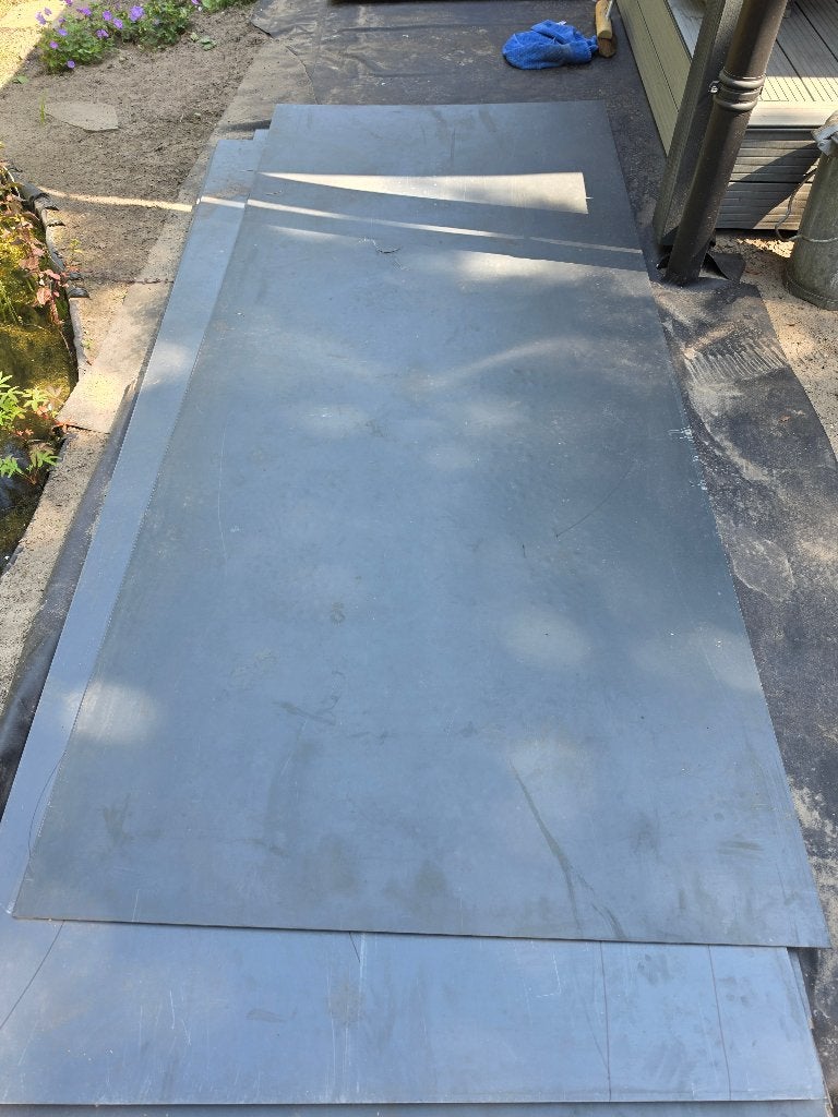 5 Grote gebobbelde Trespa platen 130x305cm antraciet 6mm dik, Ophalen, Gebruikt, HPL, Minder dan 20 mm