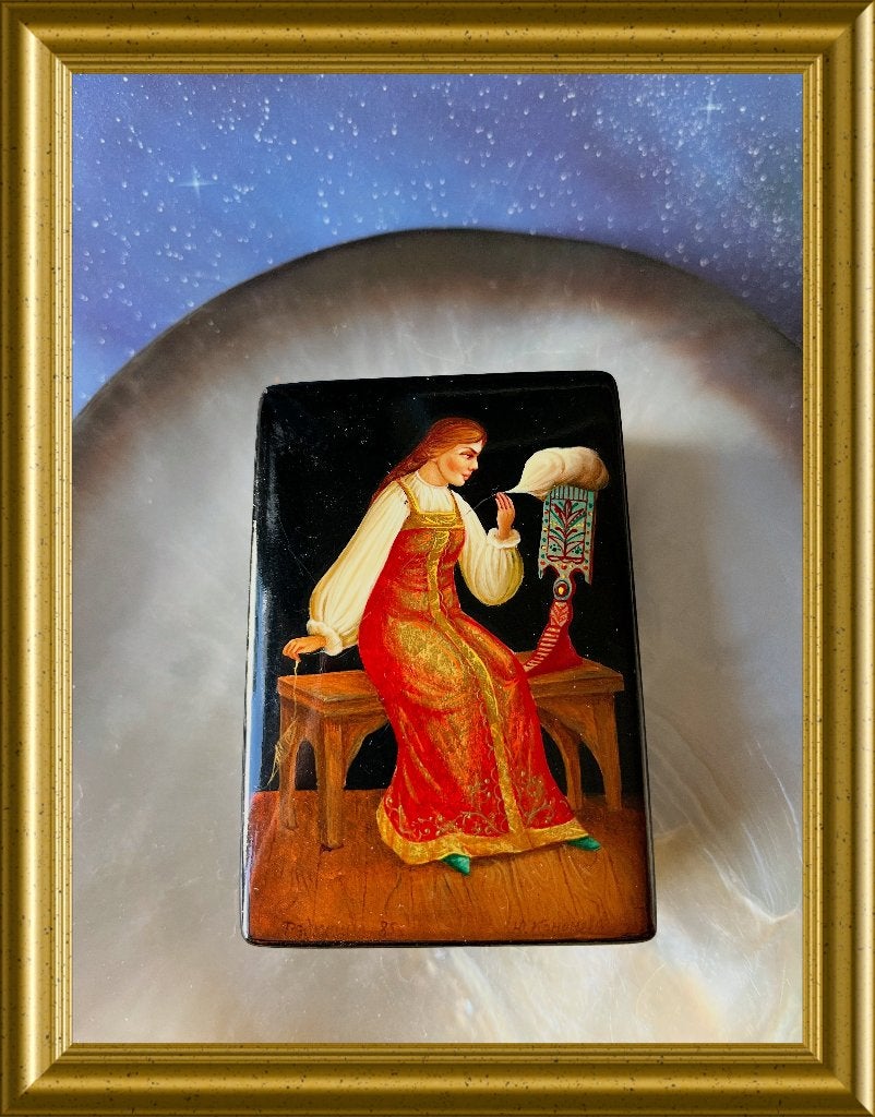 Mooi gesigneerd Russisch lakdoosje, Fedoskino, Ophalen of Verzenden