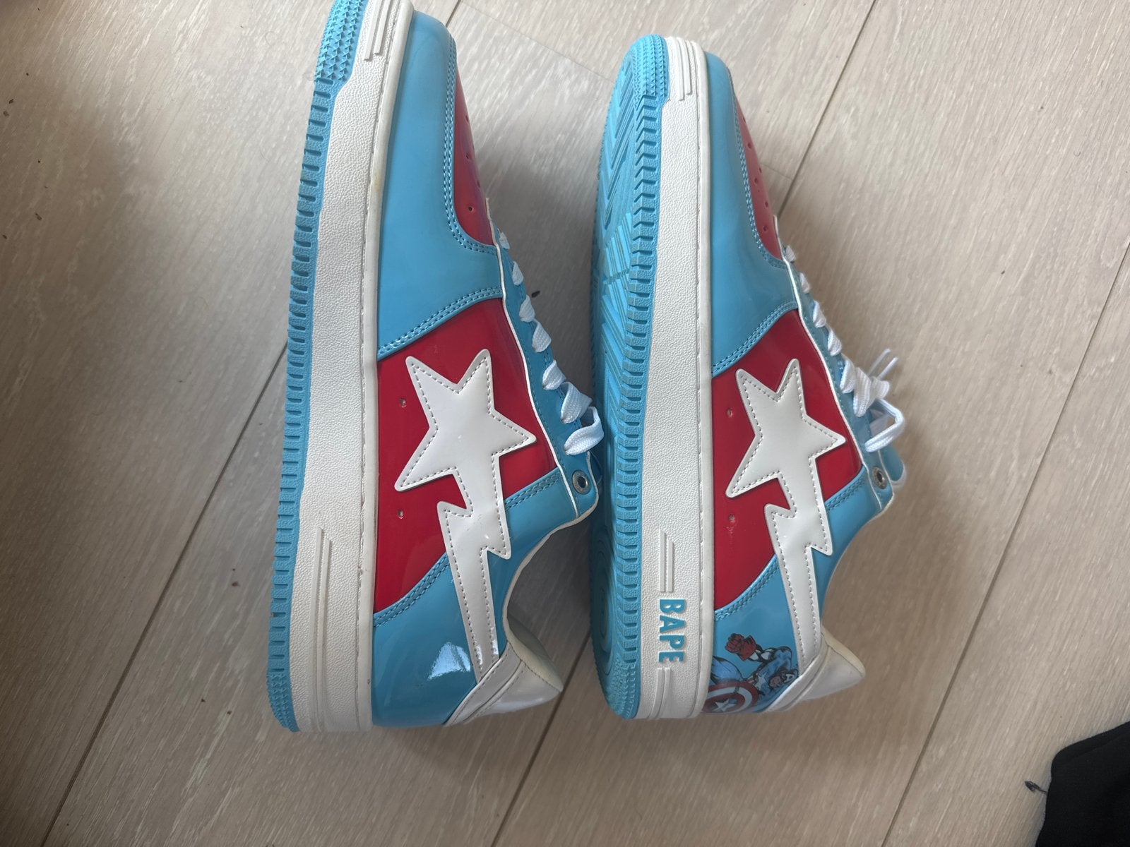 BAPE x Marvel Captain America, Kleding | Heren, Ophalen of Verzenden, Nieuw, Blauw, Sneakers of Gympen