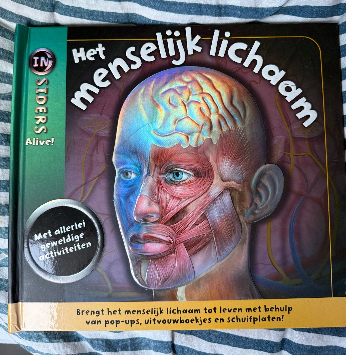 Het Menselijk Lichaam - Interactief Boek met Pop-ups, Ophalen of Verzenden, Zo goed als nieuw, Natuurwetenschap