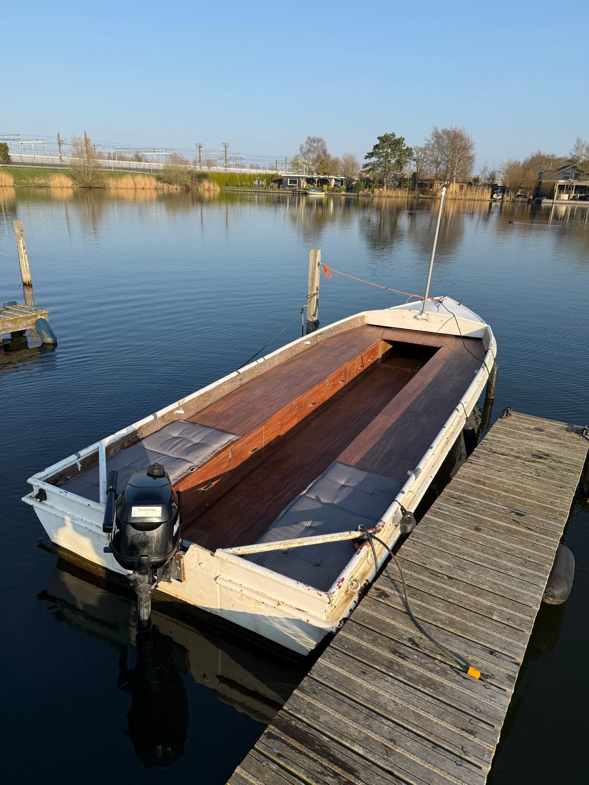 Stalen vlet 5.5m met 6PK Mercury motor, Ophalen, Gebruikt, Staal, Buitenboordmotor