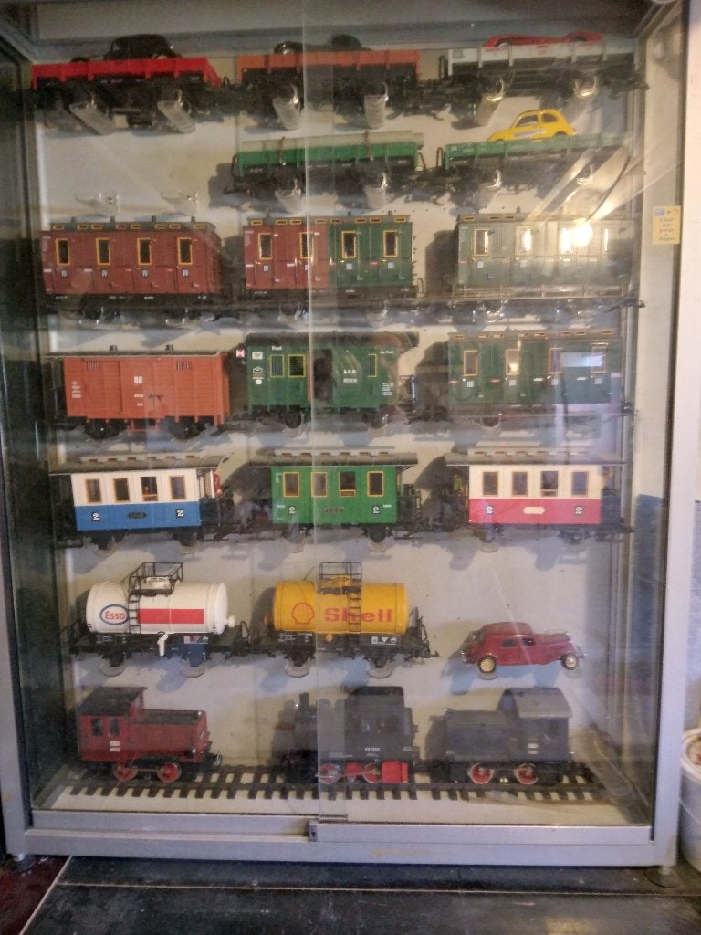 vitrinekast, Ophalen, Gelijkstroom, Wagon, Zo goed als nieuw