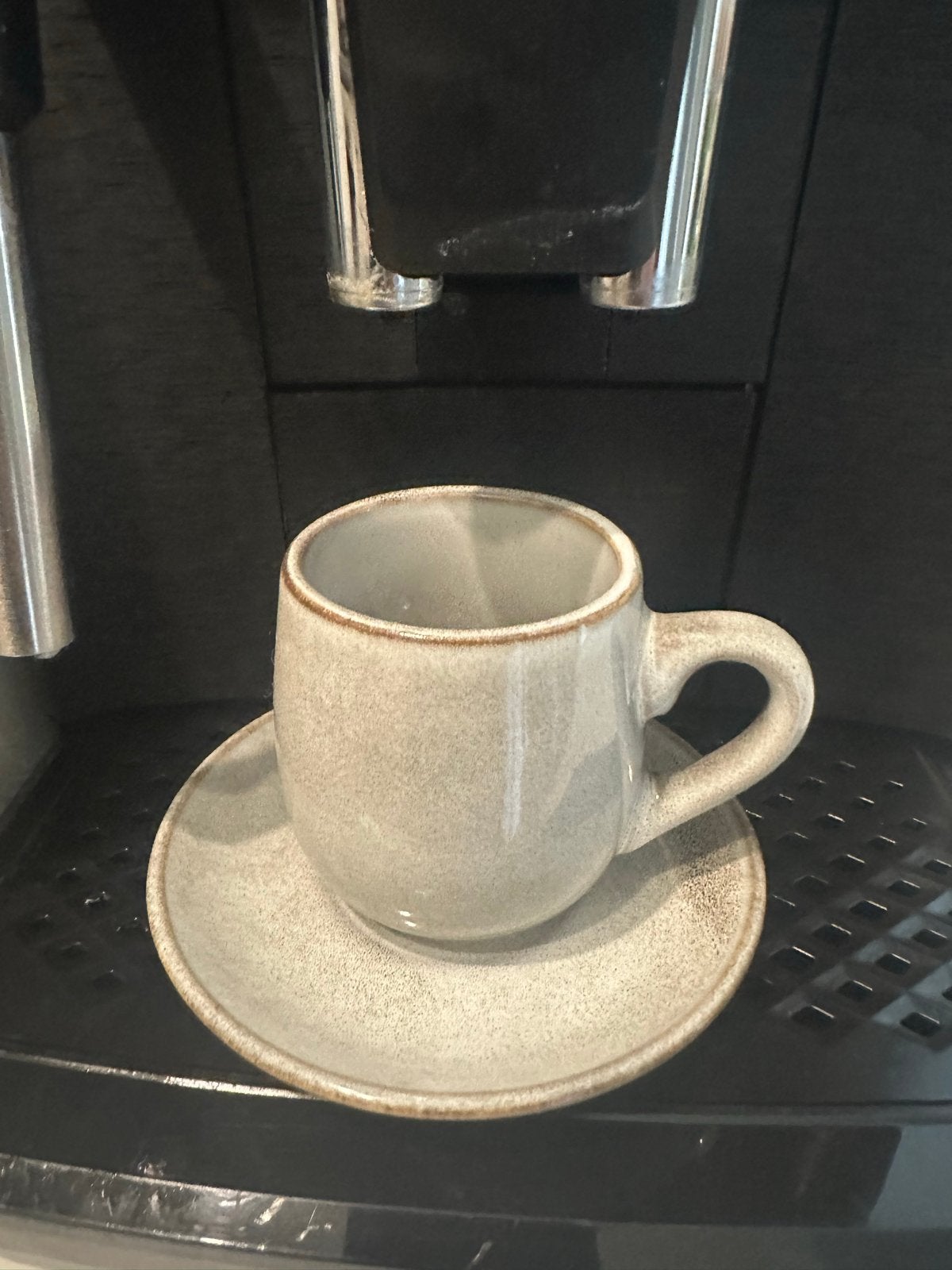 Mooie espresso kop en schotel - Keramiek, Keramiek, Nieuw, Ophalen of Verzenden, Modern