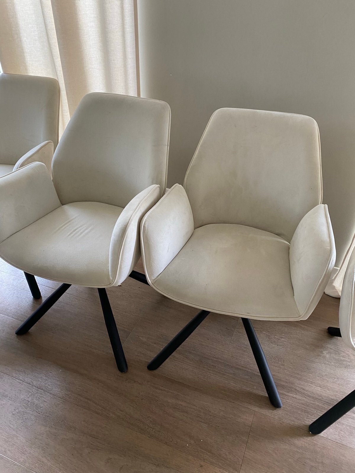 Draaibare eetkamerstoelen 4x - Comfort en Stijl, Gebruikt, Wit, Ophalen of Verzenden, Vier