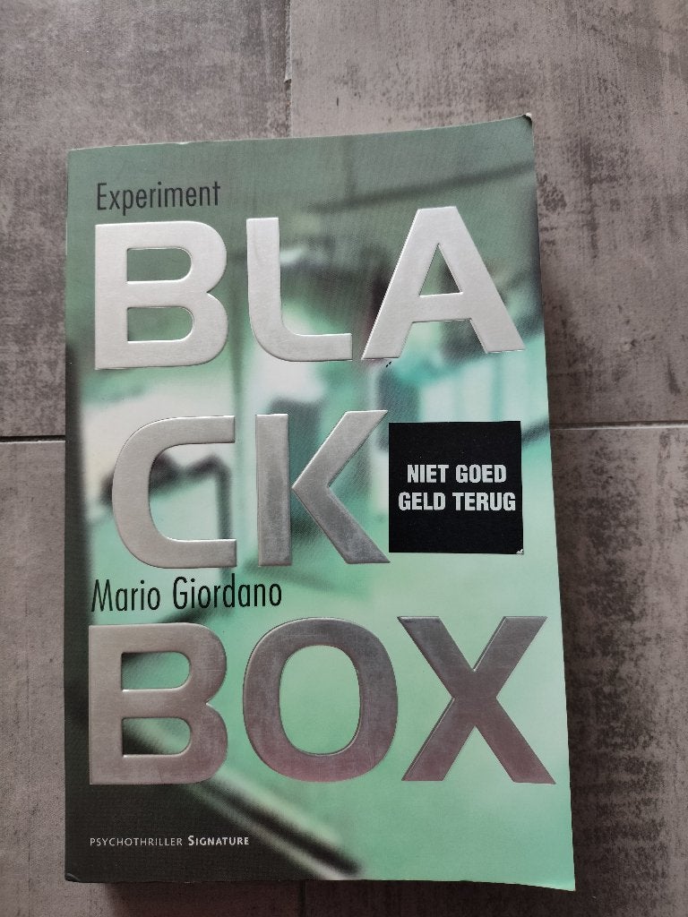 Black box Psychothriller in nette staat, Ophalen of Verzenden, Zo goed als nieuw