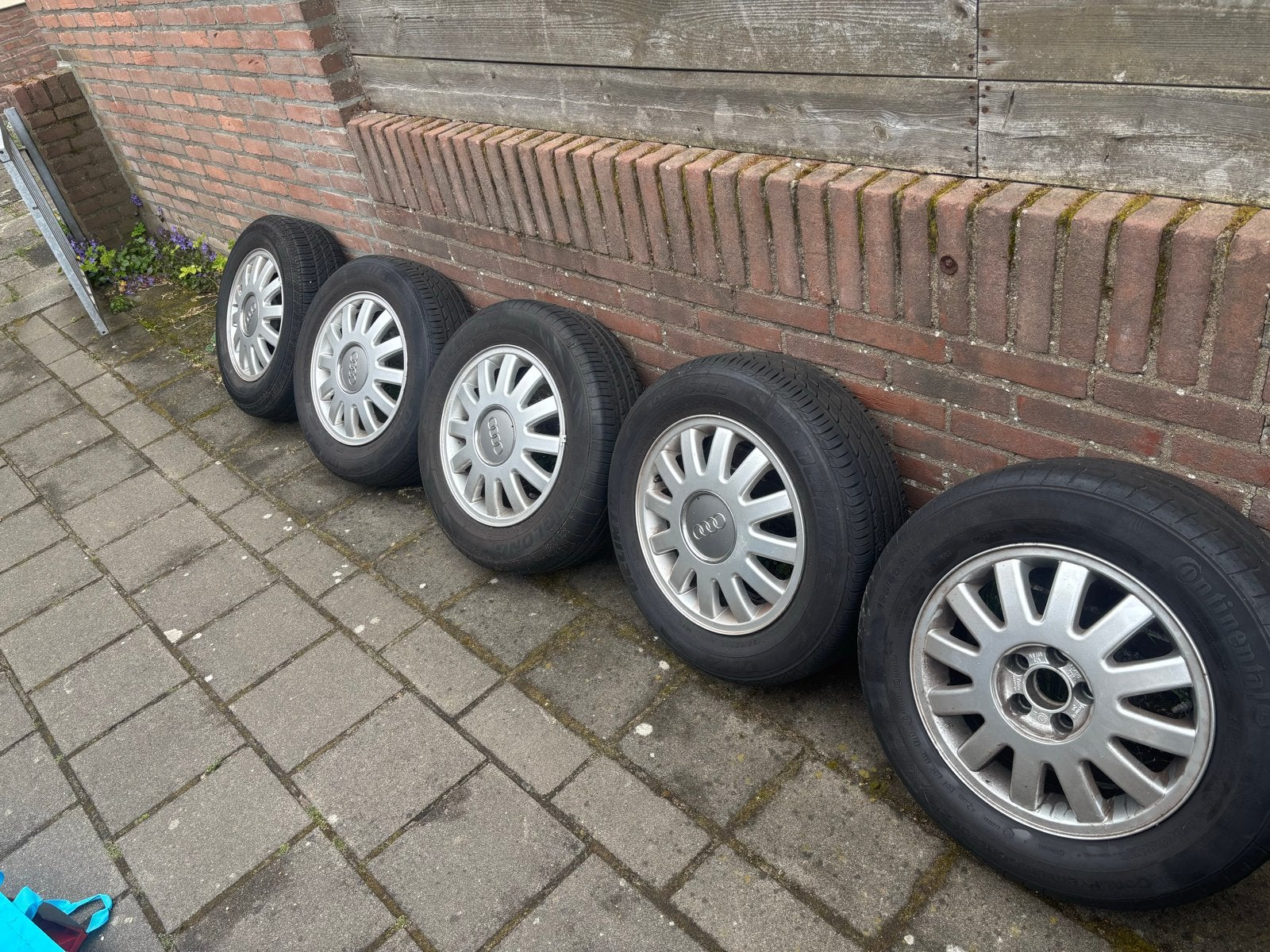 Set van 5 originele lichtmetalen velgen Audi A3 8L, Ophalen, Gebruikt