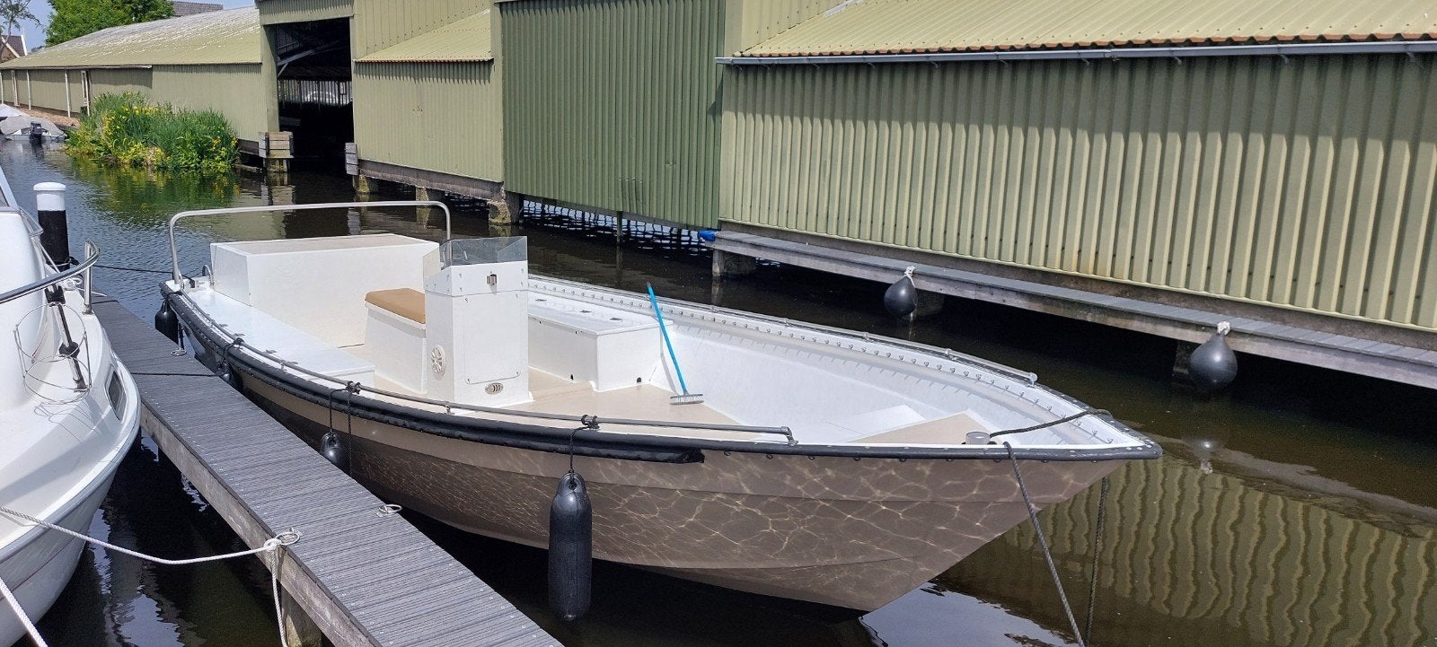 sloep/console grachtenboot, Ophalen, 8 m, Grachtenboot, Buitenboordmotor
