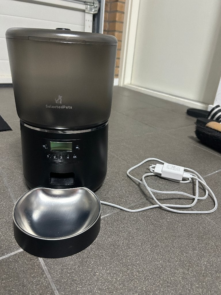 katten voermachine, Ophalen of Verzenden, Automatisch, Zo goed als nieuw