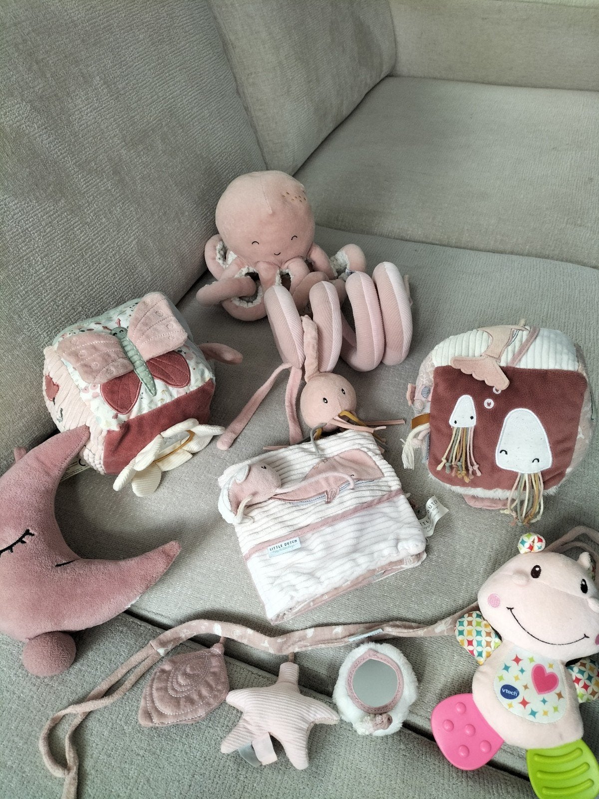setje little Dutch box speelgoed / knuffels, Ophalen, Zo goed als nieuw