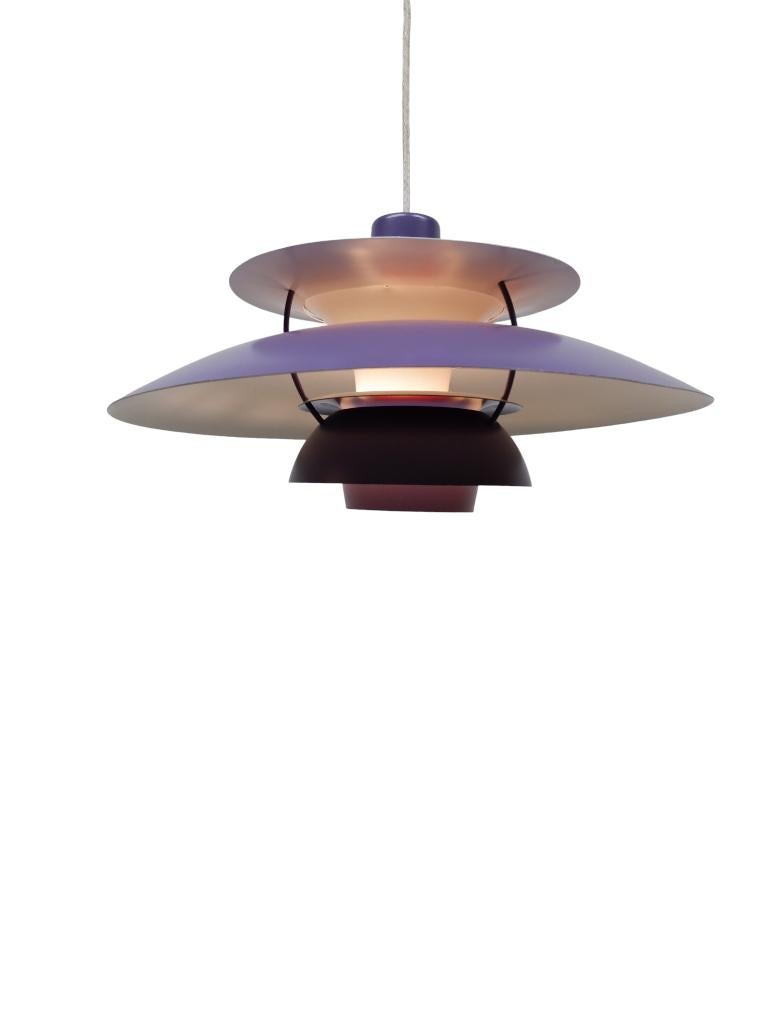 Louis Poulsen PH5 hanglamp paars, Huis en Inrichting, Lampen | Hanglampen, Gebruikt, Rijksstraatweg 37 Wilp, Scandinavisch, Ophalen of Verzenden
