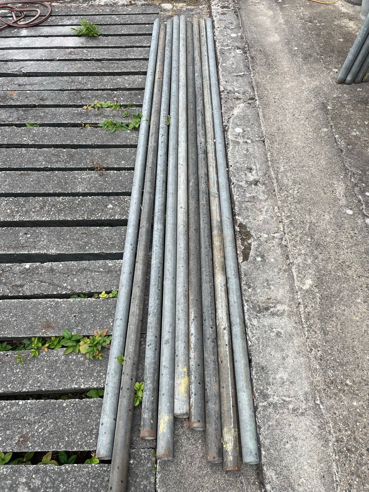 Steigerbuizen en Steigerframes met Klemmen, Ophalen, Gebruikt, Gevelsteiger, 2 tot 5 meter