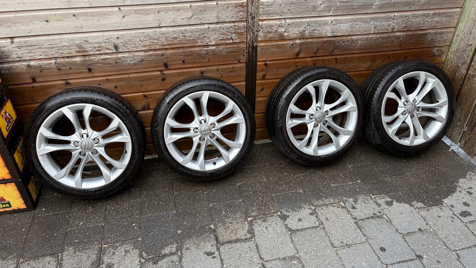 Audi A5 velgen 18 inch -  245/40 R18, Auto-onderdelen, Banden en Velgen, Ophalen, 18 inch, Banden en Velgen, Winterbanden