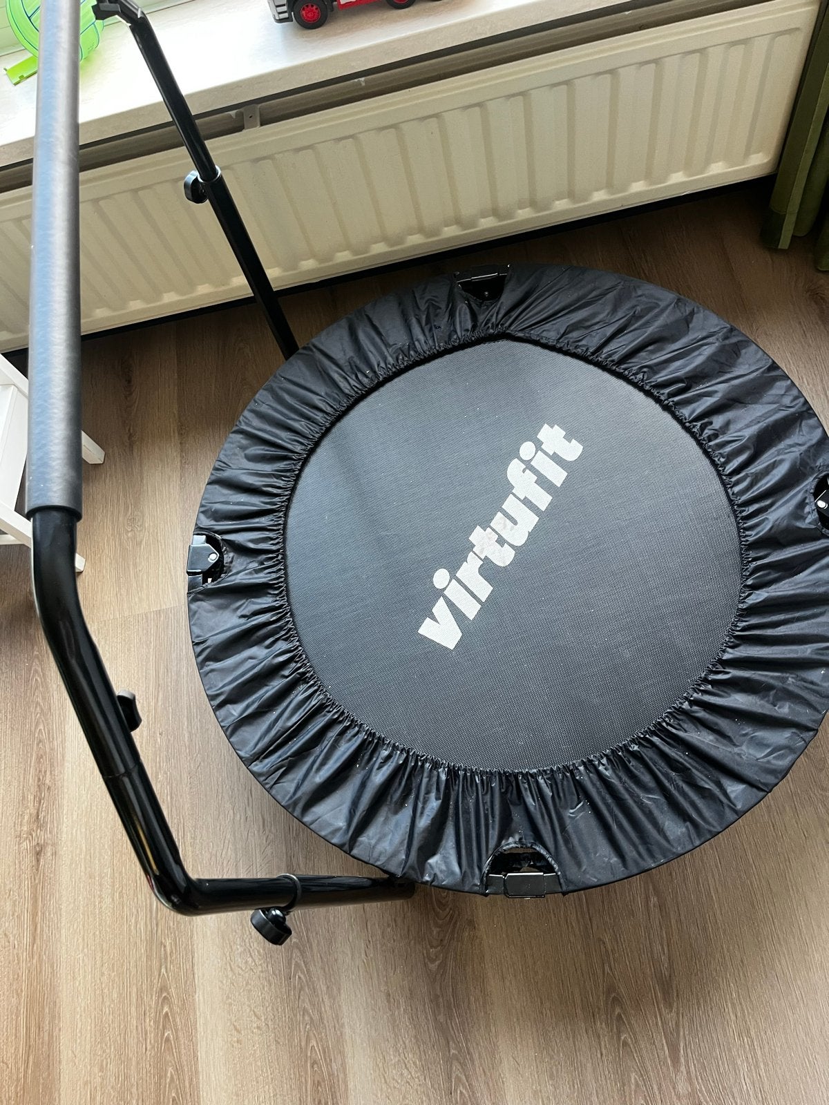 VirtuFit Fitness Trampoline met Handvat, Ophalen, Zo goed als nieuw, Benen, Overige typen