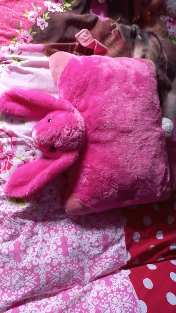 Roze konijnen kinder knuffel kussen, Ophalen of Verzenden, Zo goed als nieuw, Konijn