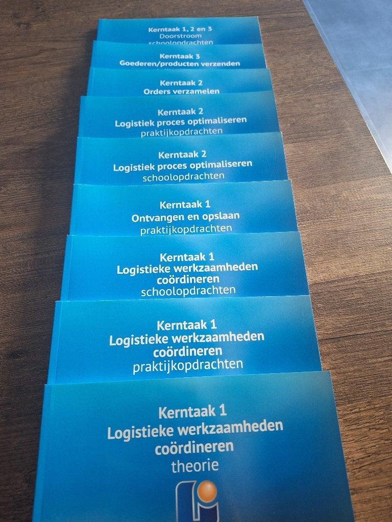 Studieboeken opleiding Logistiek Teamleider MBO, Ophalen of Verzenden, Beta, Zo goed als nieuw, MBO