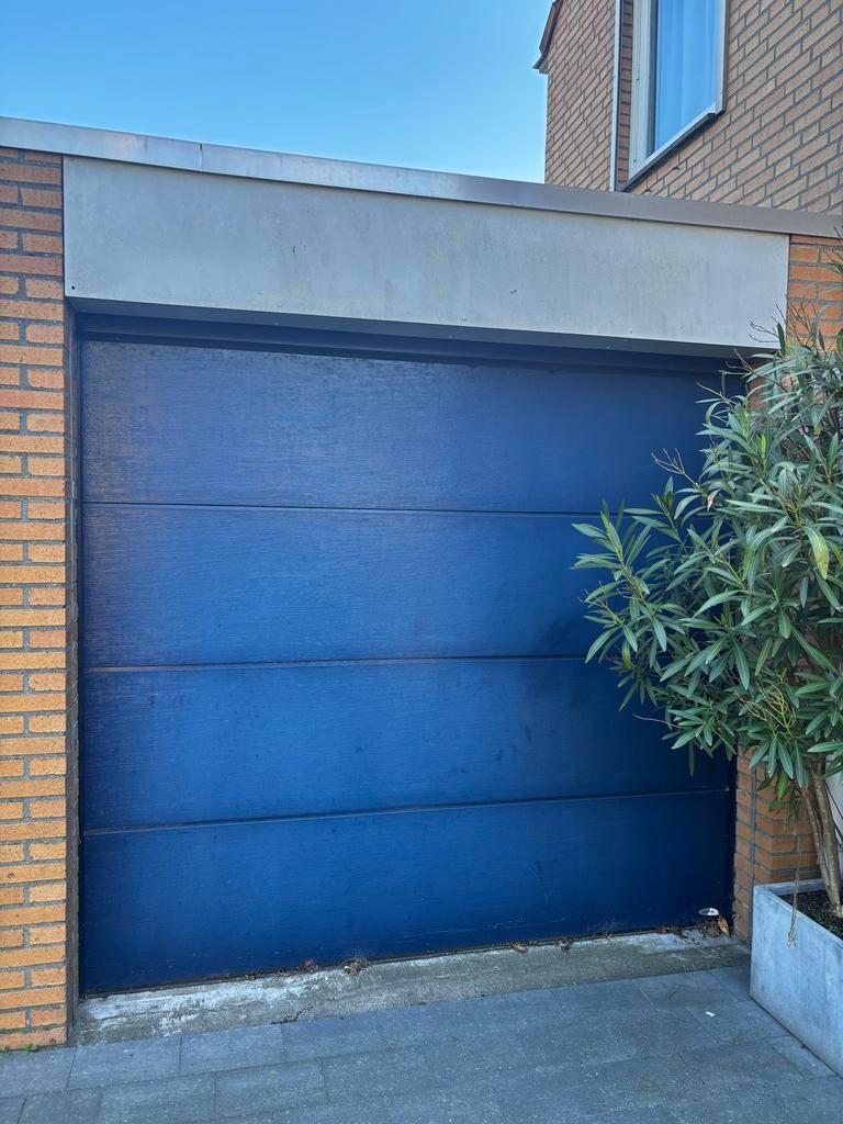 Novoferm Sectiepoort (2018) + NovoPort III motor 2375x2125, Doe-het-zelf en Verbouw, Deuren en Horren, Ophalen, Gebruikt, Garagedeur