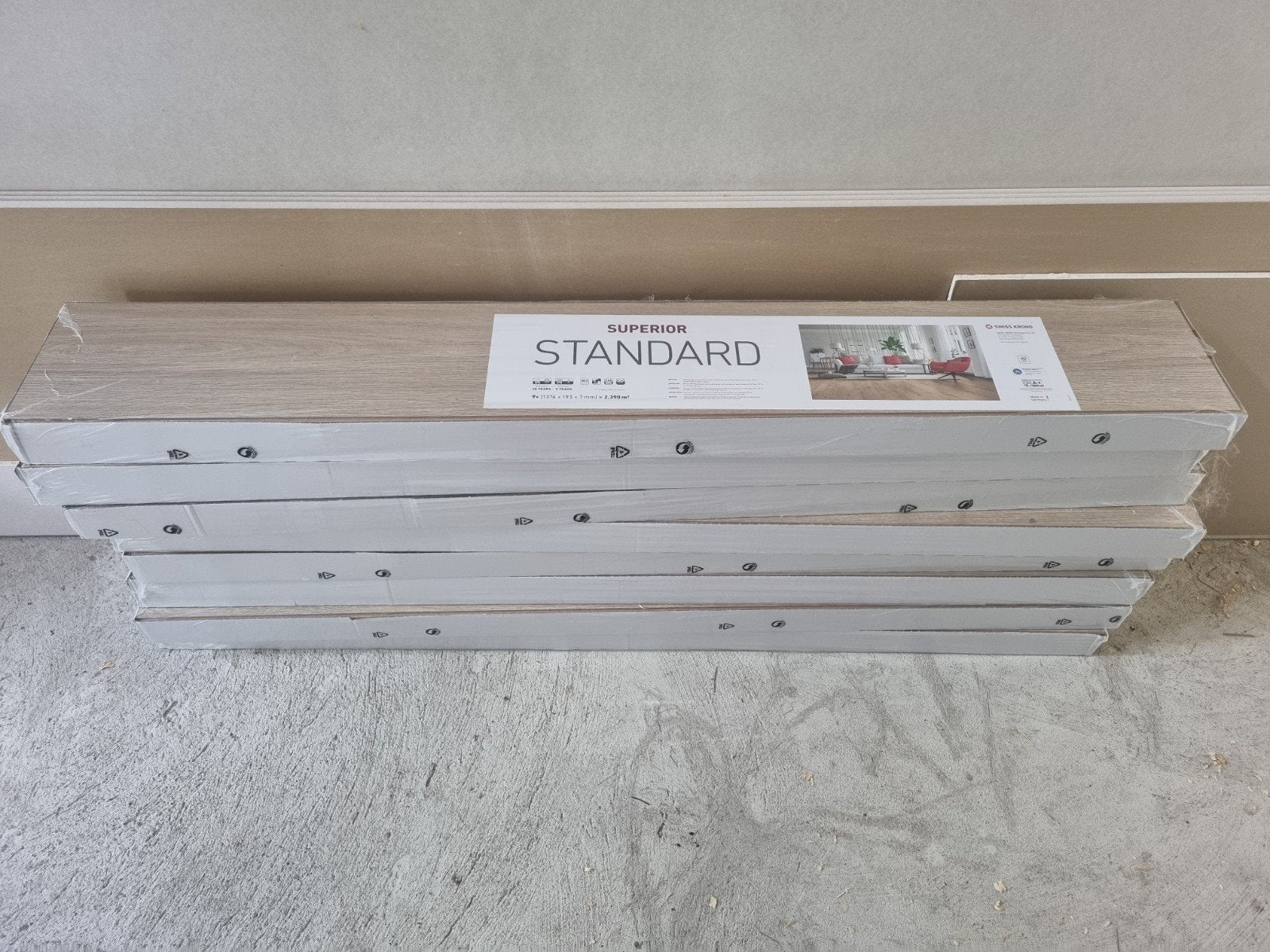 8 pakken laminaat, Superior Standard, nieuw, Ophalen, Beige, Nieuw, Licht hout