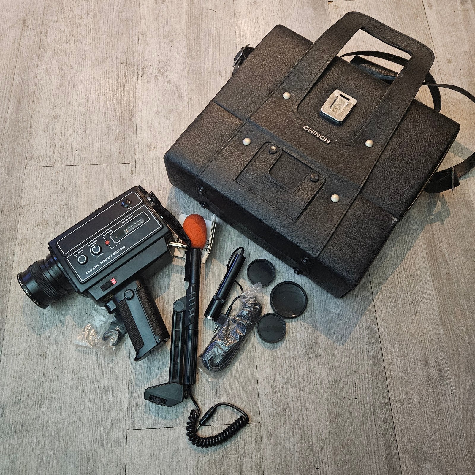 Chinon 606 S Direct Sound Super 8 Camera met accessoires, Ophalen of Verzenden, 8mm, Camera