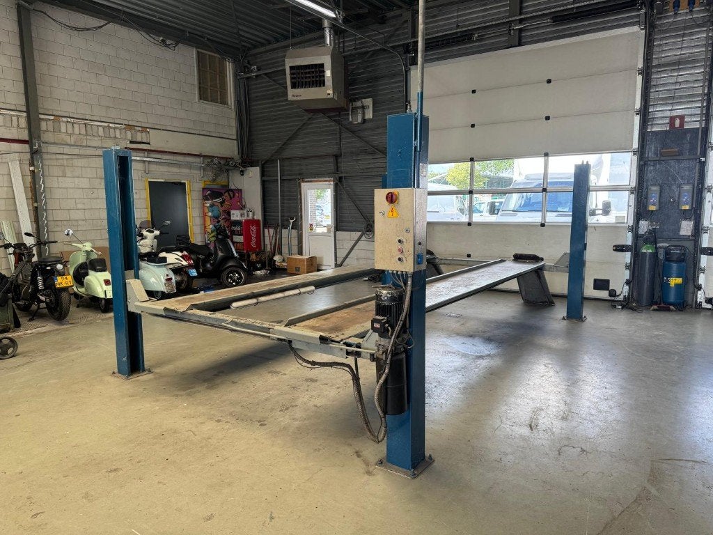 MOET SNEL WEG!!! 4-koloms autohefbrug 3500kg Beissbarth, Auto diversen, Ophalen, Gebruikt