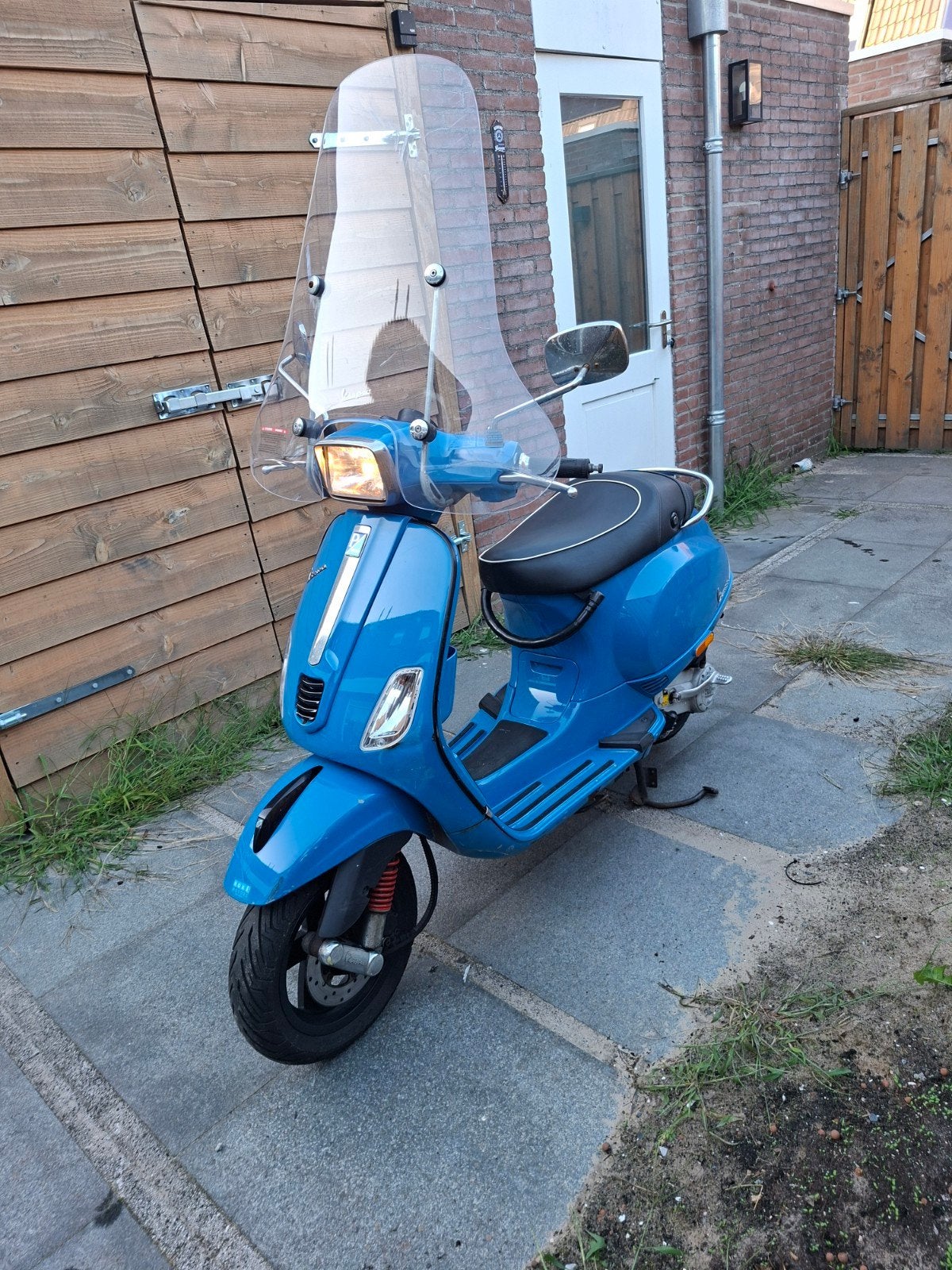 Vespa S uit 2013 - Rijdt goed, lichte schade, Fietsen en Brommers, Ophalen of Verzenden, Gebruikt, Vespa S