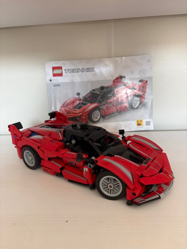 42212: Technic Ferrari FXX K, Lego, Ophalen of Verzenden, Zo goed als nieuw, Technic
