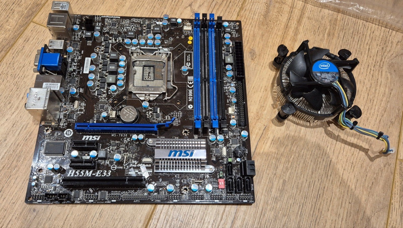 MSI H55M-E33 Moederbord evt met koeler, LGA 1156, Gebruikt, DDR3, Ophalen of Verzenden
